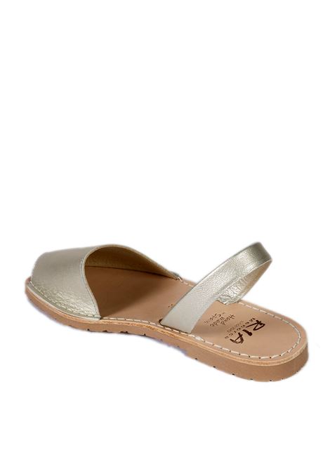 silver leather flat sandal RIA MENORCA | 20002METALGRAIN-PEARL